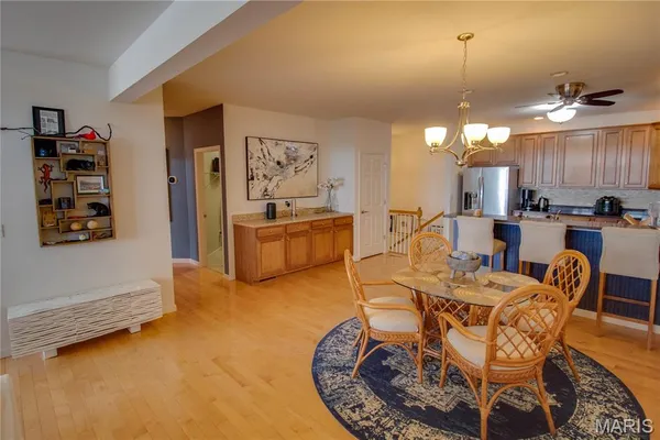 $319,900 | 308 Pelican Way, Grafton, IL 62037