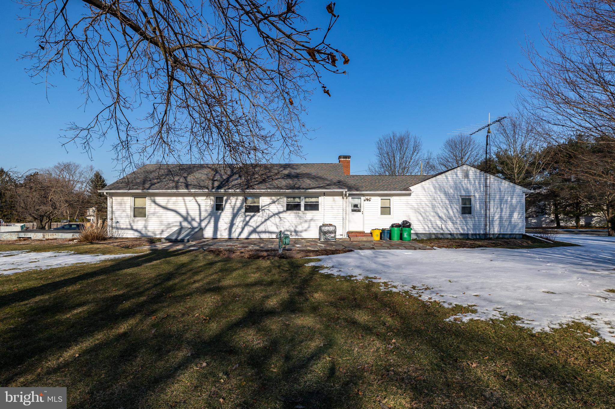 21 Spring Garden Road Robbinsville, NJ 08691 - Photo 15 of 22