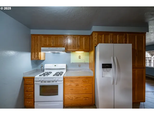 $352,000 | 905 Ash Street, Brownsville, OR 97327