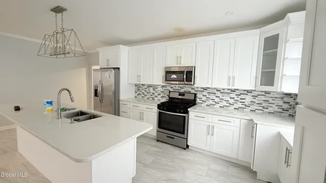 $449,000 | 1314 West High Street, Ballston Spa, NY 12020