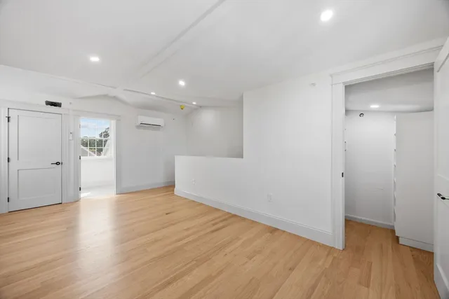 $599,900 | 9 Swan Street, Unit 1, Beverly, MA 01915