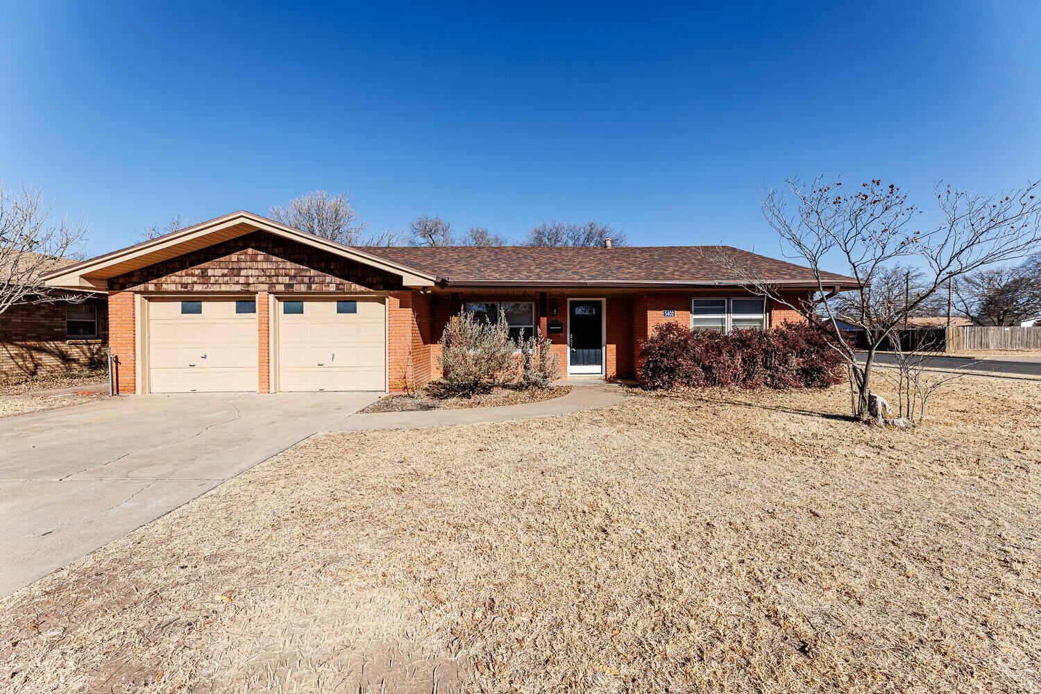 5402 9th Street Lubbock, TX 79416 - Photo 2 of 24 5402 9th-6