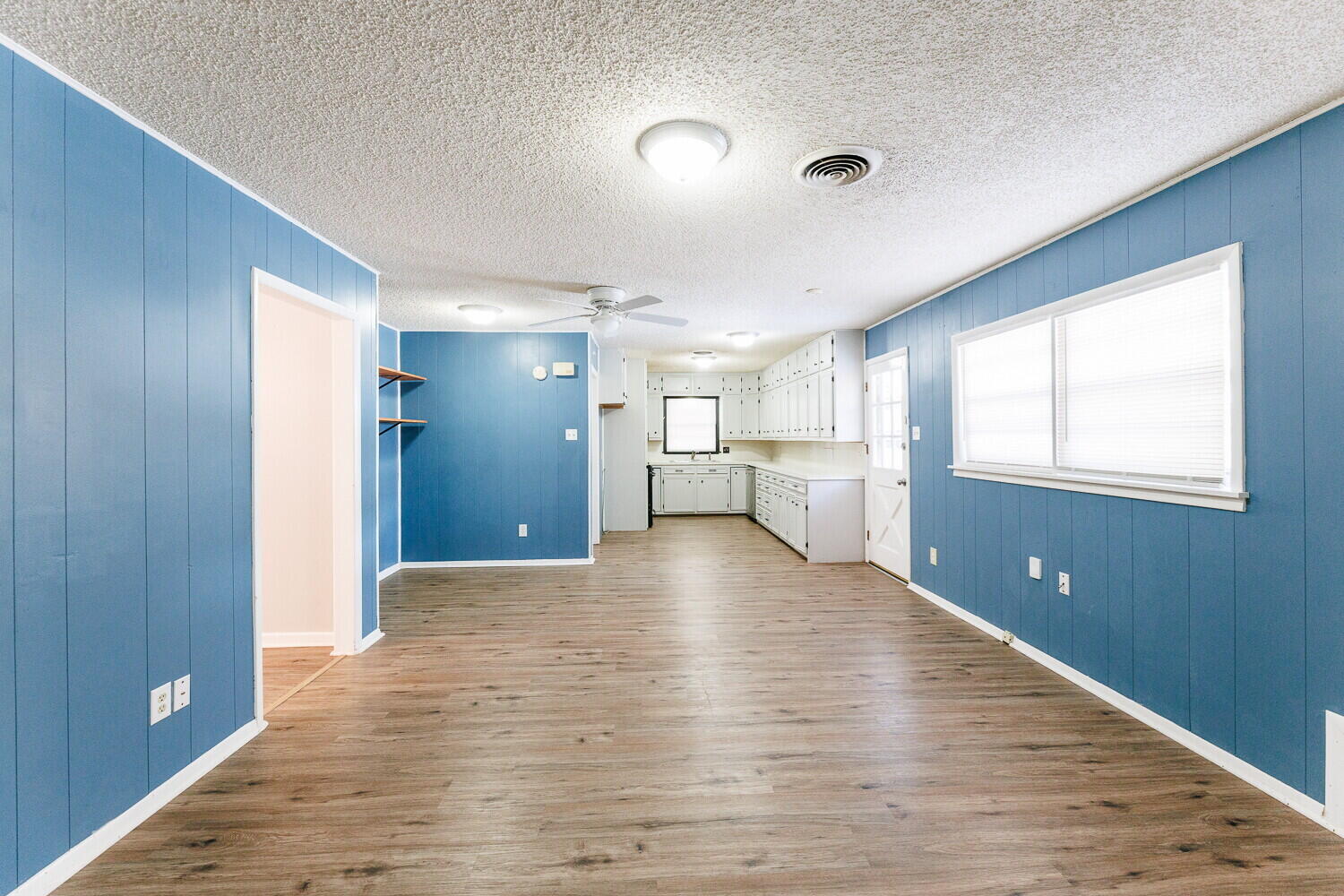 5402 9th Street Lubbock, TX 79416 - Photo 4 of 24 5402 9th-19