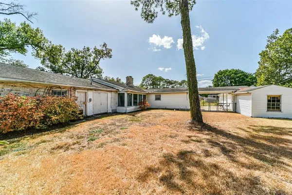 $1,999 | 3423 Ozark Street, Houston, TX 77021