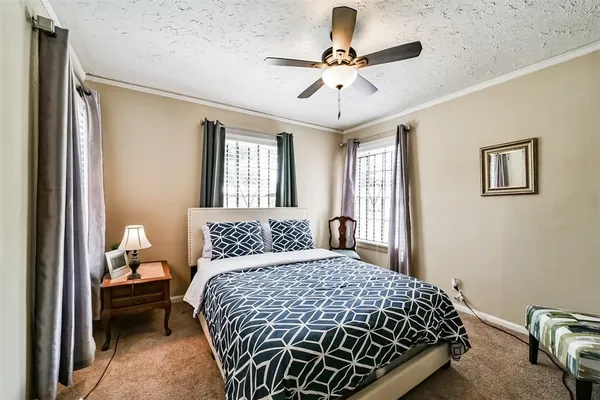$1,999 | 3423 Ozark Street, Houston, TX 77021