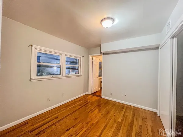 $2,750 | 124 Washington Avenue, Carteret, NJ 07008
