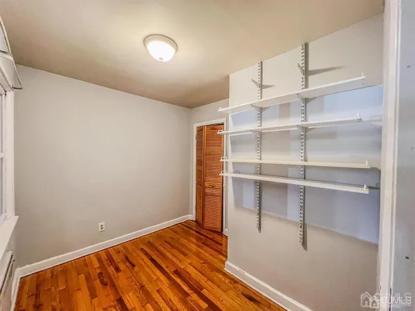 $2,750 | 124 Washington Avenue, Carteret, NJ 07008