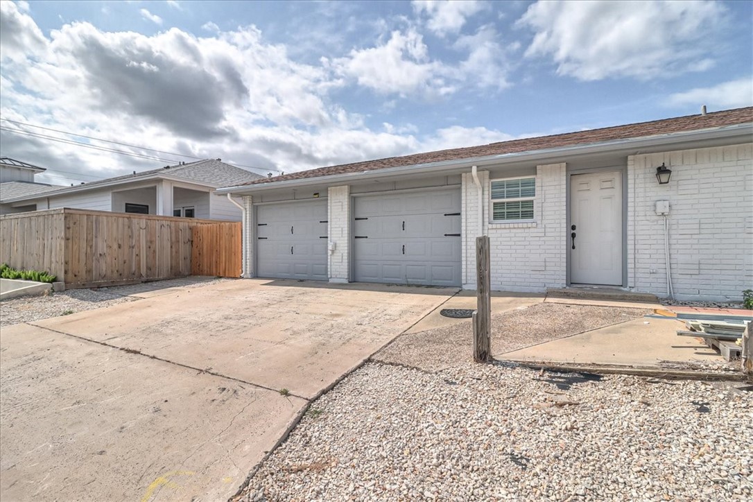 15222 Cruiser Street, Unit B Corpus Christi, TX 78418 - Photo 40 of 40