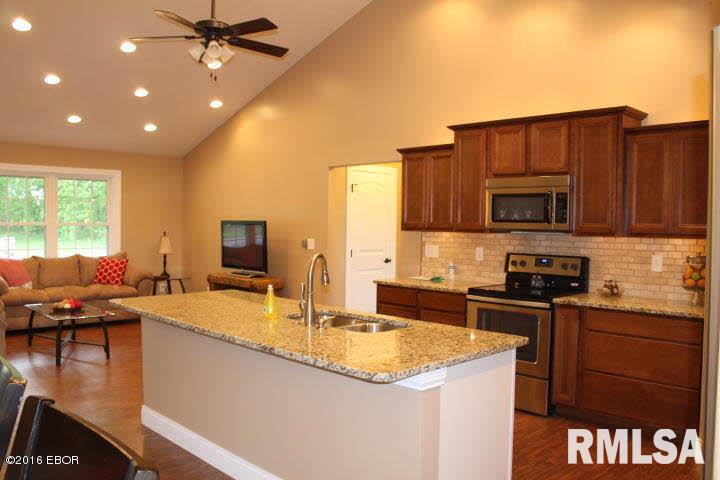 15664 Ciara Road Marion, IL 62959 - Photo 11 of 28