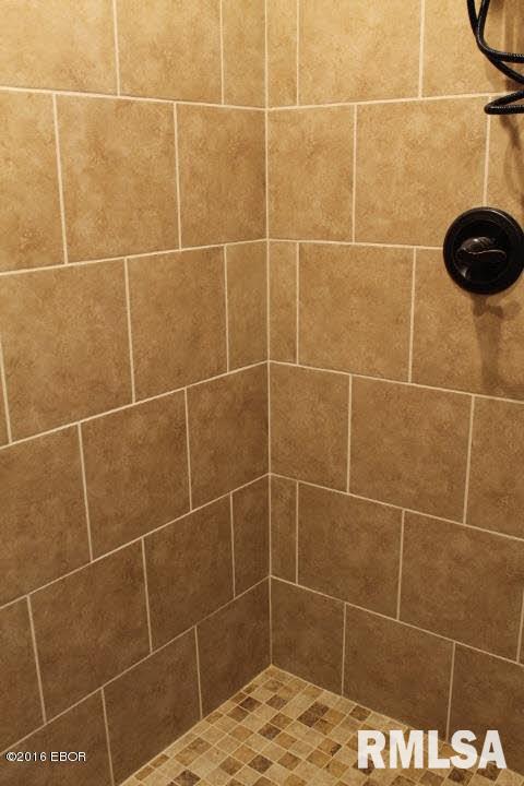 15664 Ciara Road Marion, IL 62959 - Photo 20 of 28