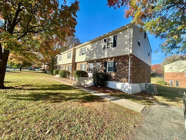 $660,000 | 2153 Mulberry Street, Unit 2153 2155 2157 2159, Salem, VA 24153