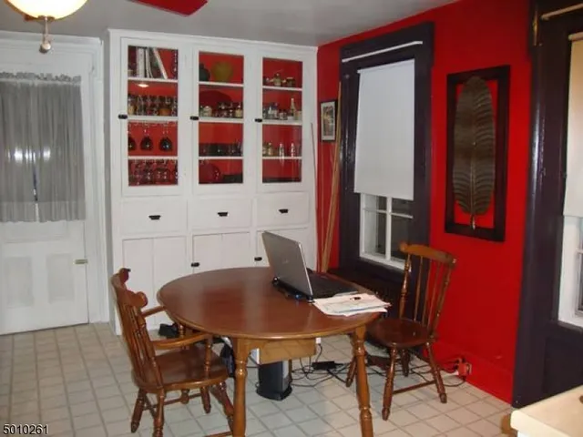 $1,775 | 12 Kiceniuk Road, Annandale, NJ 08801