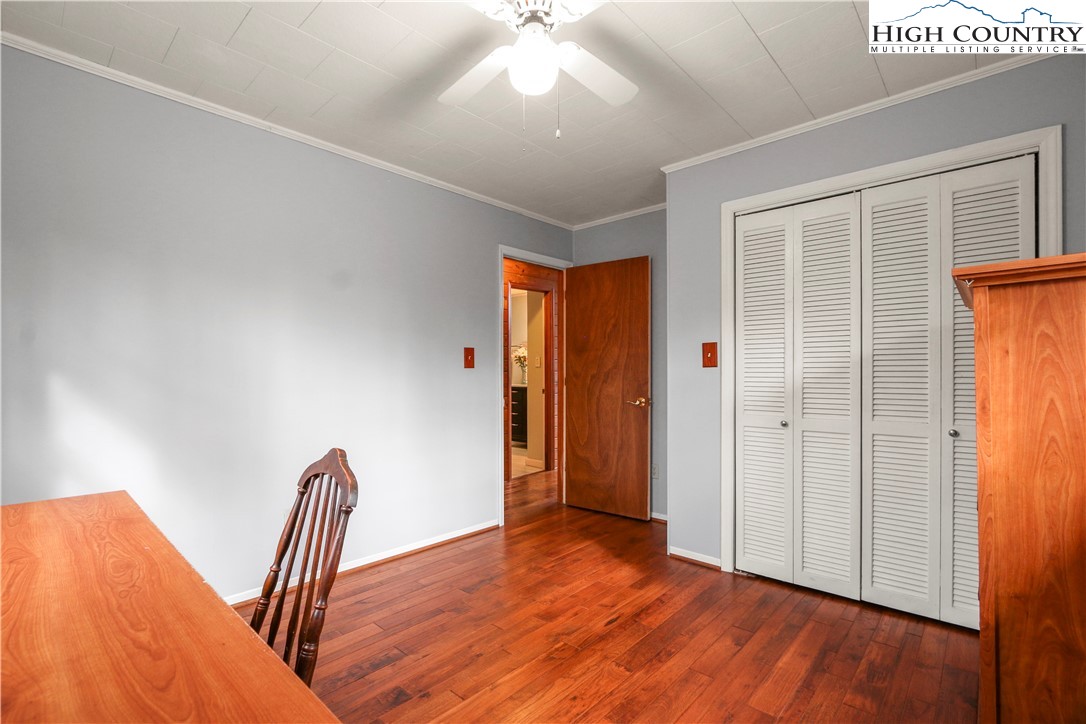 534 Hawk Ridge Road Deep Gap, NC 28618 - Photo 16 of 42 Gallery Image 16