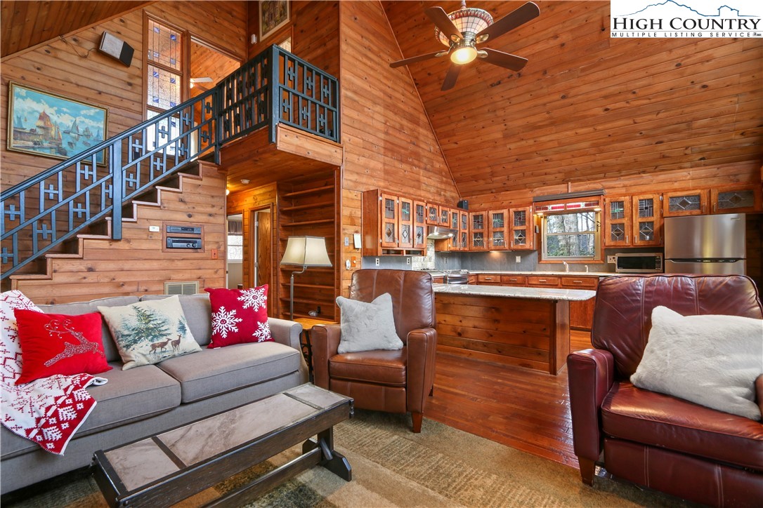534 Hawk Ridge Road Deep Gap, NC 28618 - Photo 2 of 42 Gallery Image 2