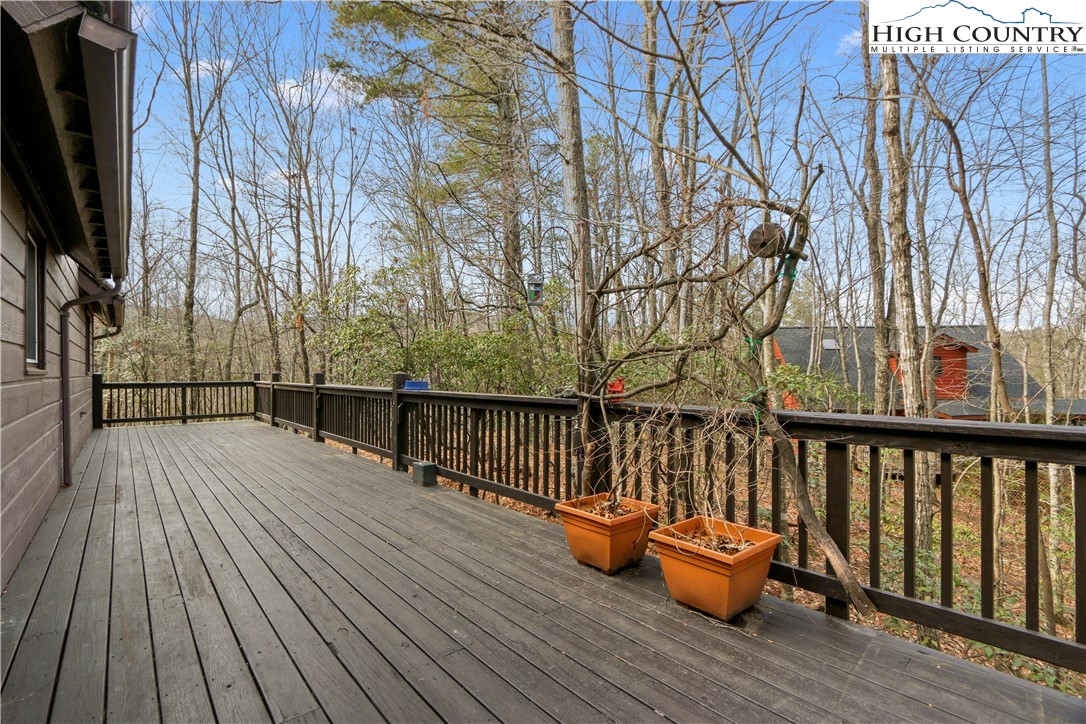 534 Hawk Ridge Road Deep Gap, NC 28618 - Photo 29 of 42 Gallery Image 29