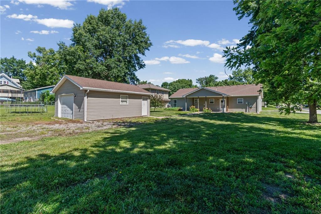 607 West 6th Street Cameron, MO 64429 - Photo 23 of 28