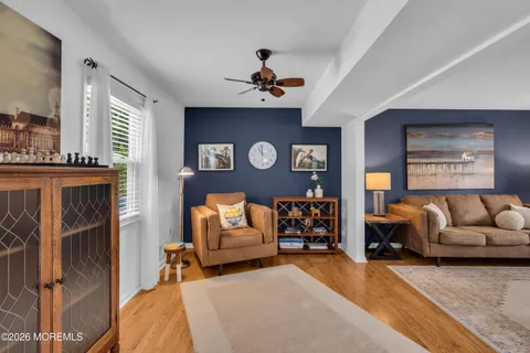 $575,000 | 1466 Arapaho Court, Toms River, NJ 08755