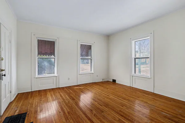 $349,500 | 222 North Eagle Street, Marshall, MI 49068