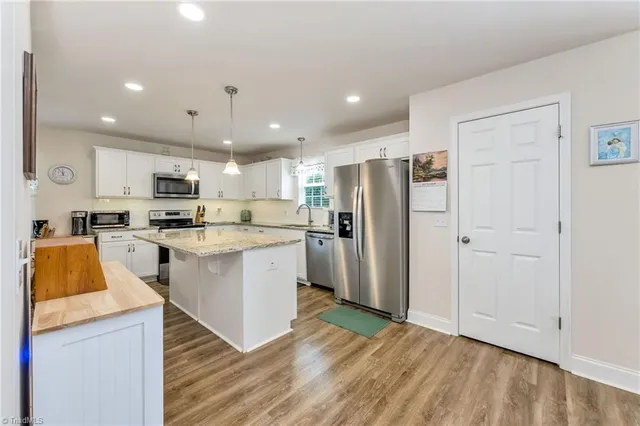 $485,000 | 112 Oak Pointe Lane, Wilkesboro, NC 28697