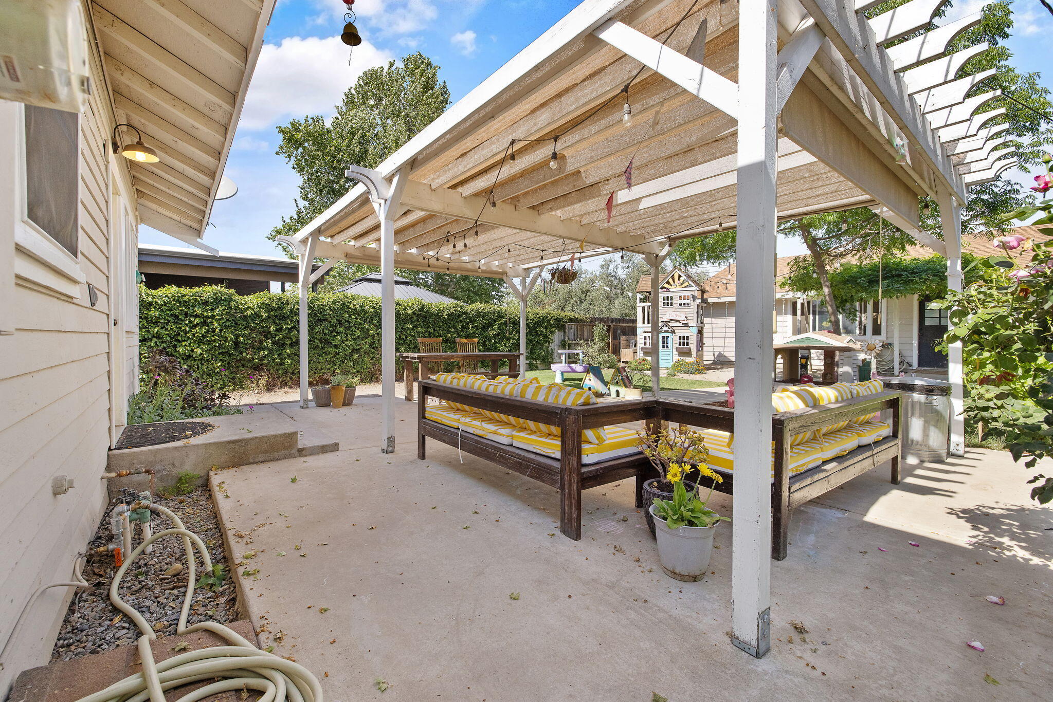 533 South E Street Exeter, CA 93221 - Photo 30 of 40 26-web-or-mls-713A3639