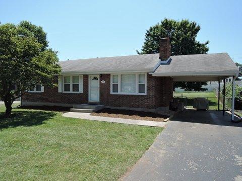 521 Water Oak Road Roanoke, VA 24019 - Photo 1 of 34 521 Water Oak Rd