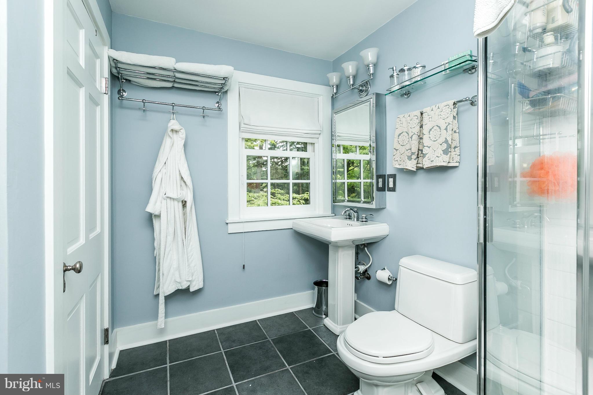 601 Hastings Road Baltimore, MD 21286 - Photo 16 of 30 Bath (Master)