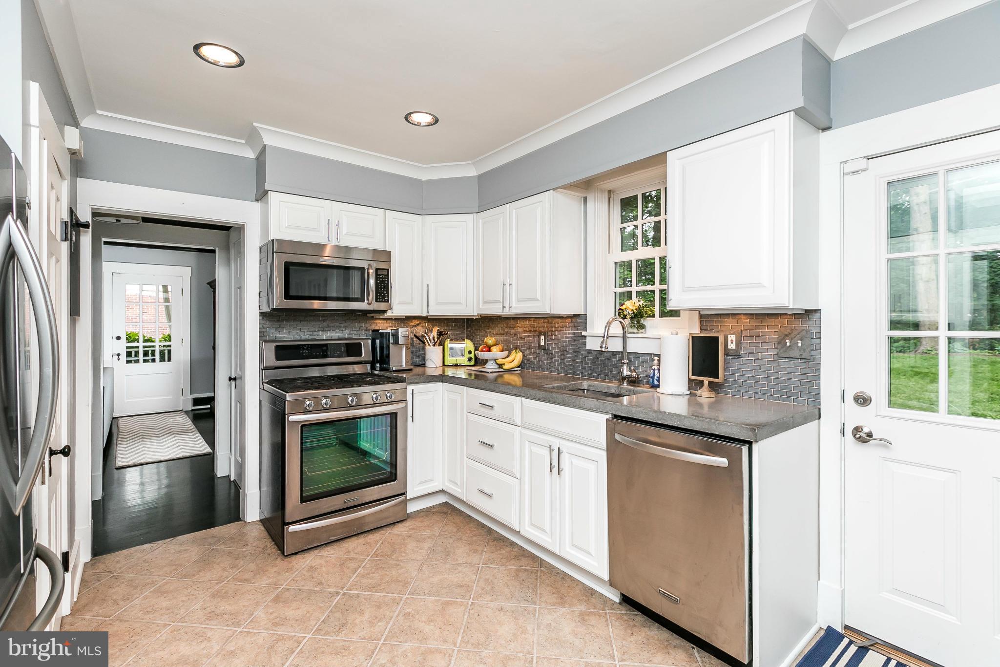 601 Hastings Road Baltimore, MD 21286 - Photo 9 of 30 Kitchen