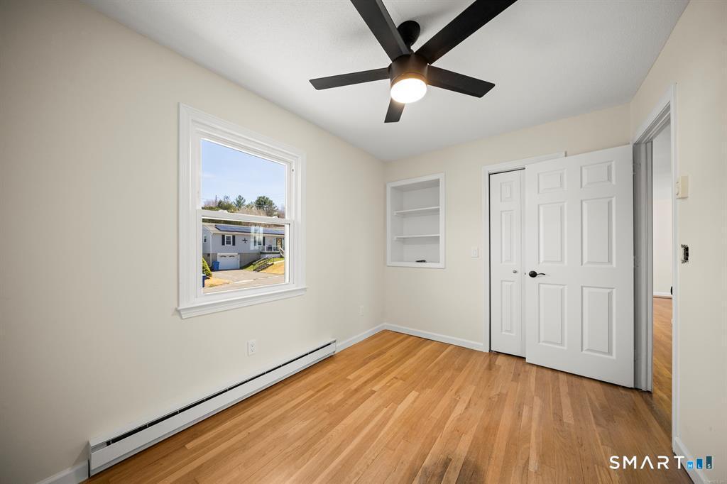 25 Greenview Drive Waterbury, CT 06708 - Photo 15 of 20