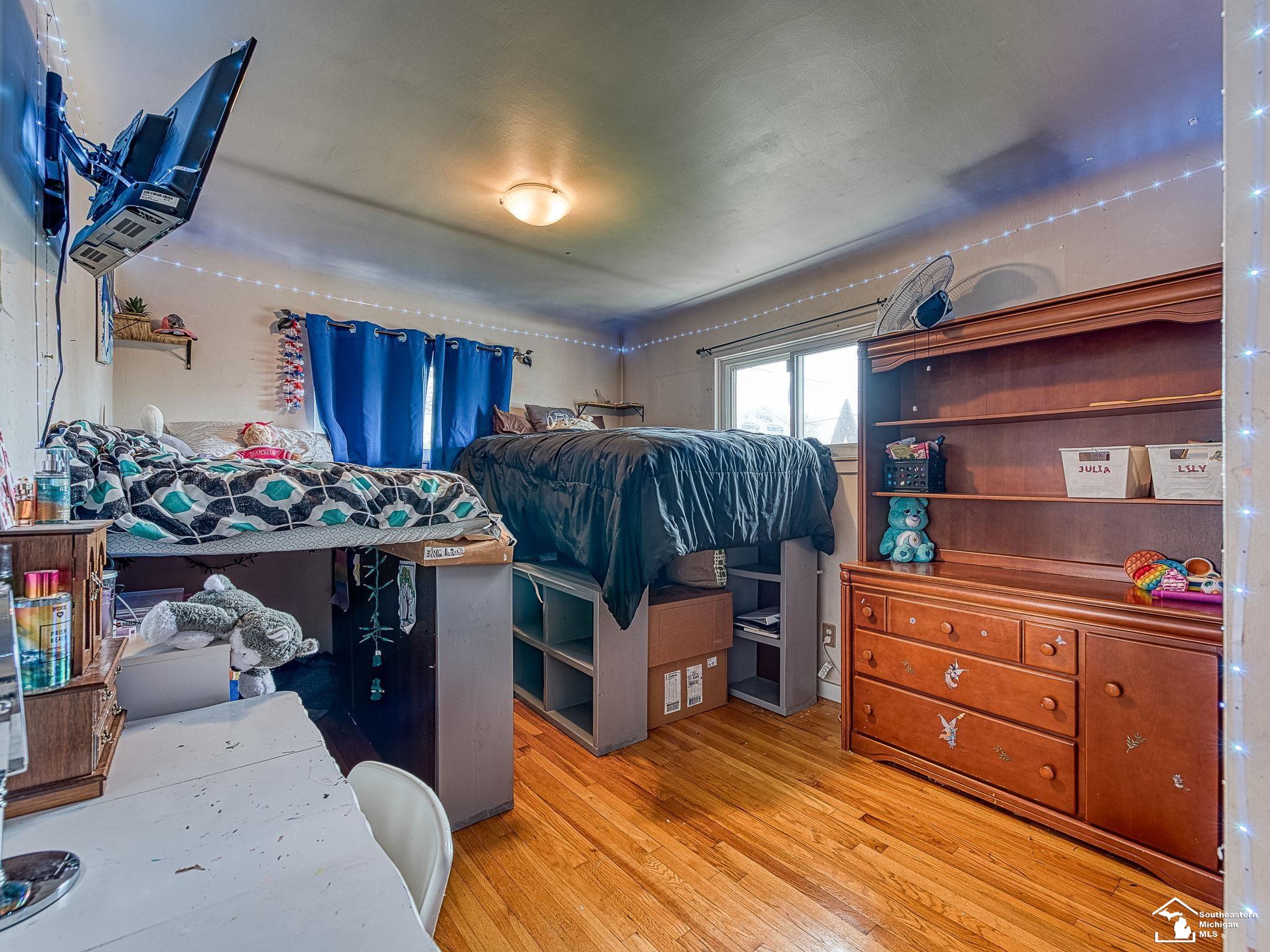 25144 Reeck Road Woodhaven, MI 48183 - Photo 10 of 31