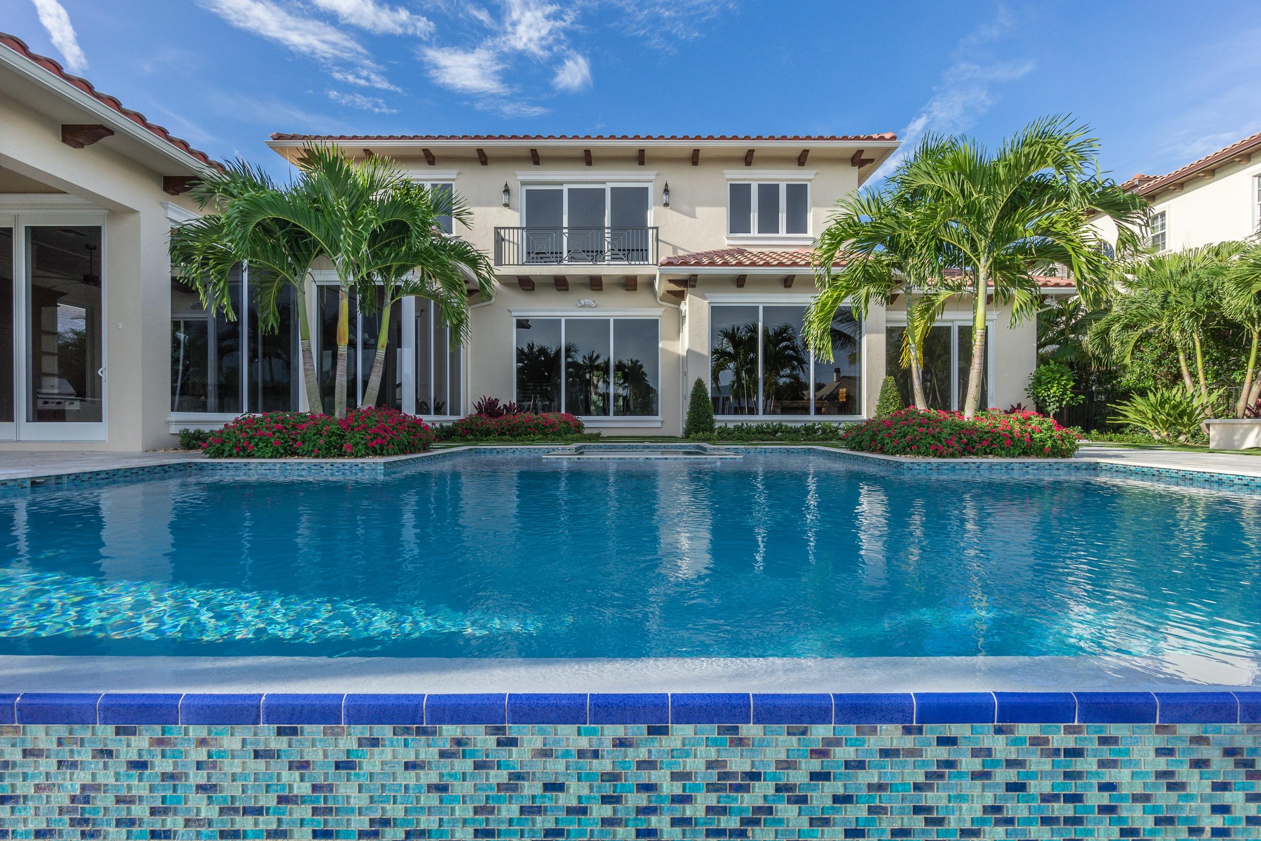 161 Commodore Drive Jupiter, FL 33477 - Photo 26 of 57 Close Rear Elevation