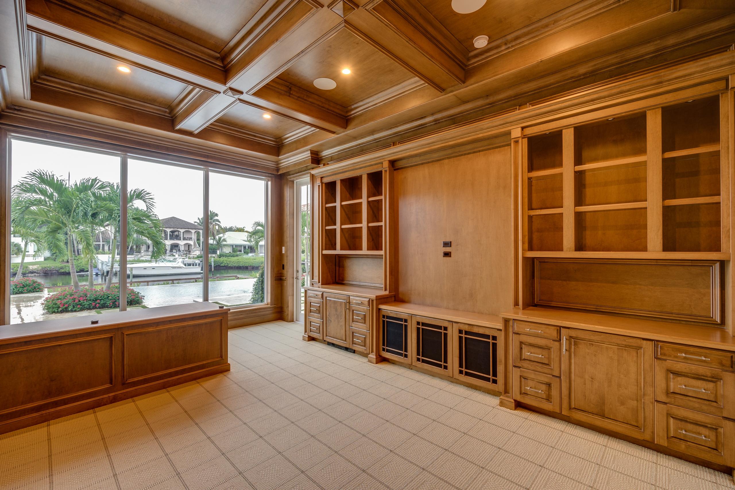 161 Commodore Drive Jupiter, FL 33477 - Photo 10 of 57 161 commodore office