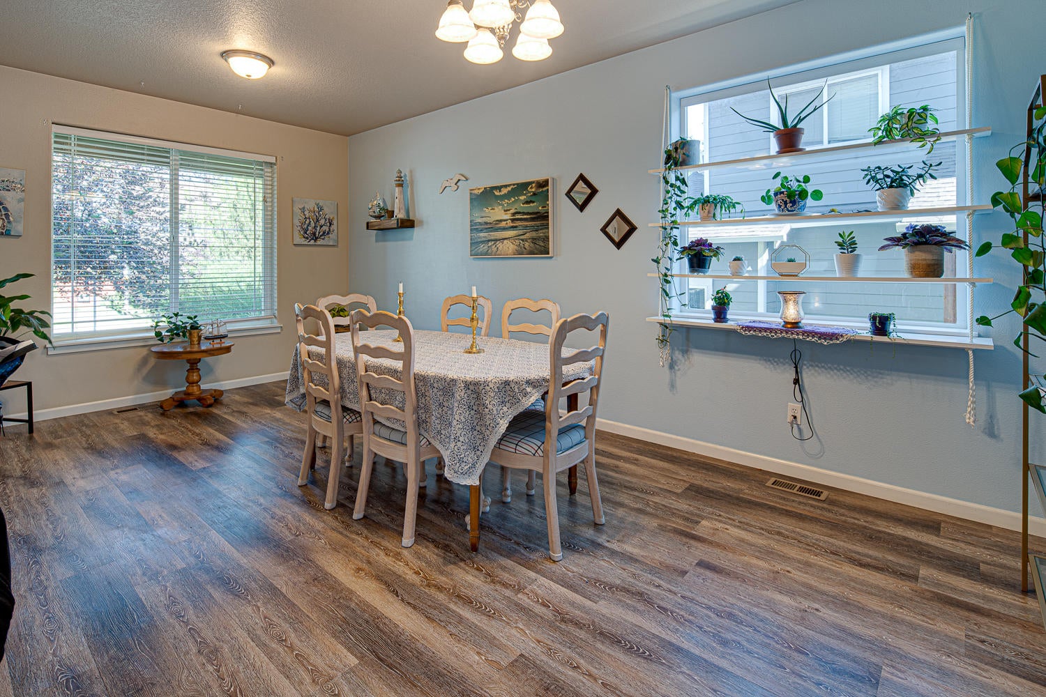 Formal Living & Dining Room currently used as Dining only