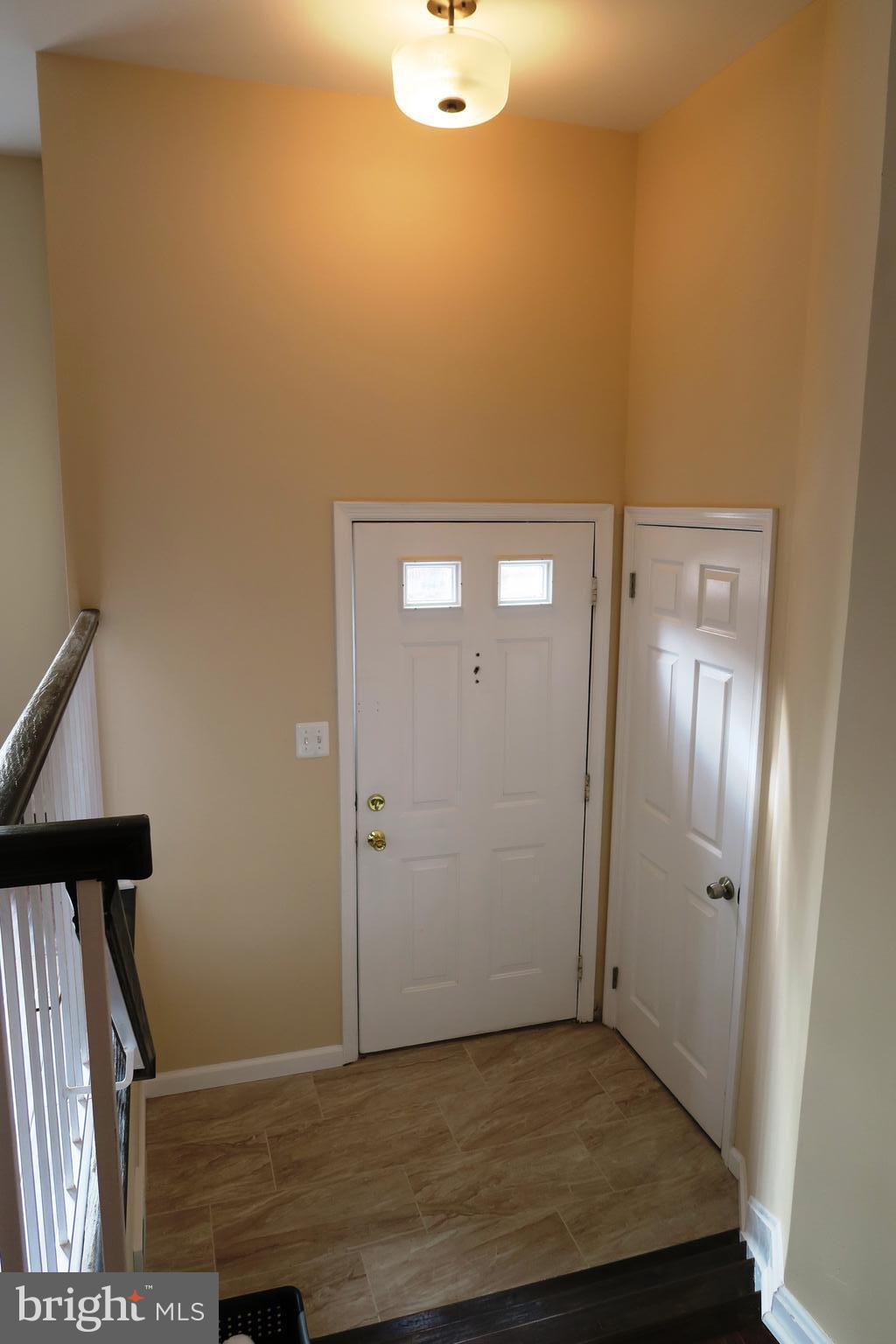 7845 Painted Daisy Drive Springfield, VA 22152 - Photo 6 of 46