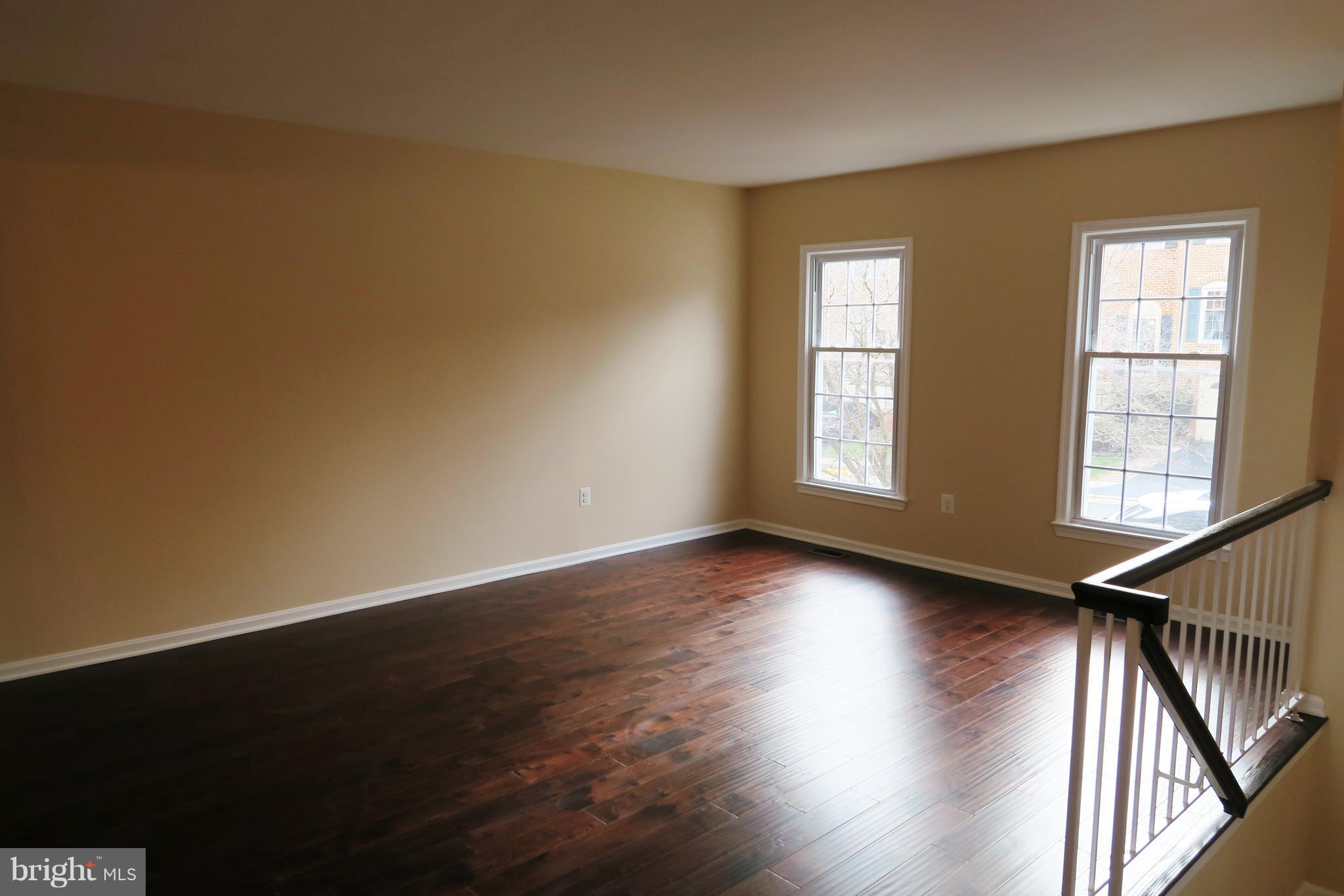 7845 Painted Daisy Drive Springfield, VA 22152 - Photo 7 of 46