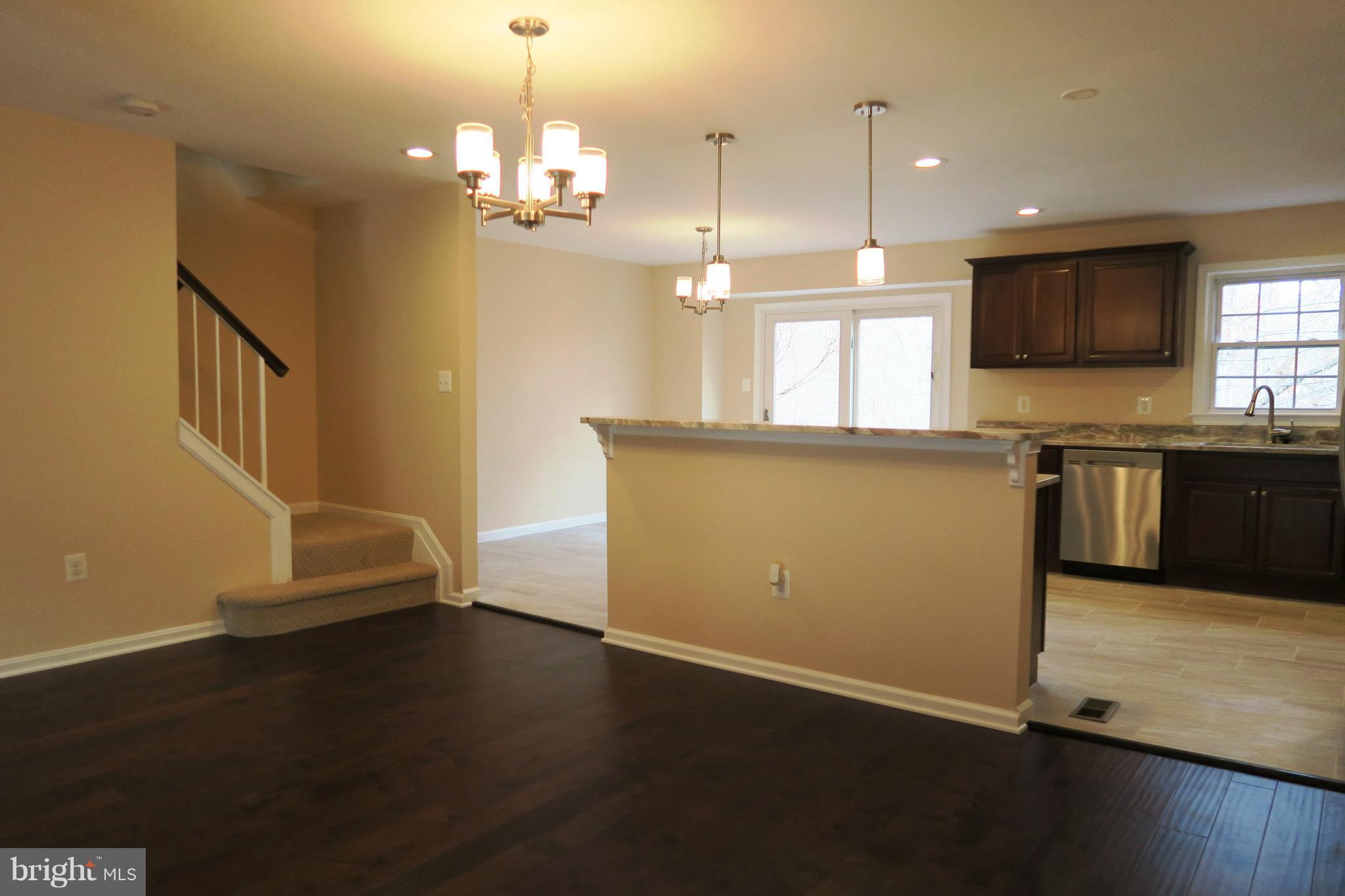 7845 Painted Daisy Drive Springfield, VA 22152 - Photo 9 of 46