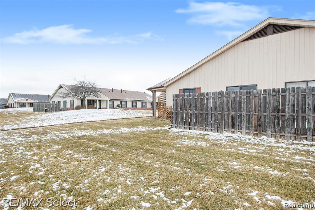 24577 Woodbridge Road Warren, MI 48091 - Photo 5 of 24 IMG_7065.jpg