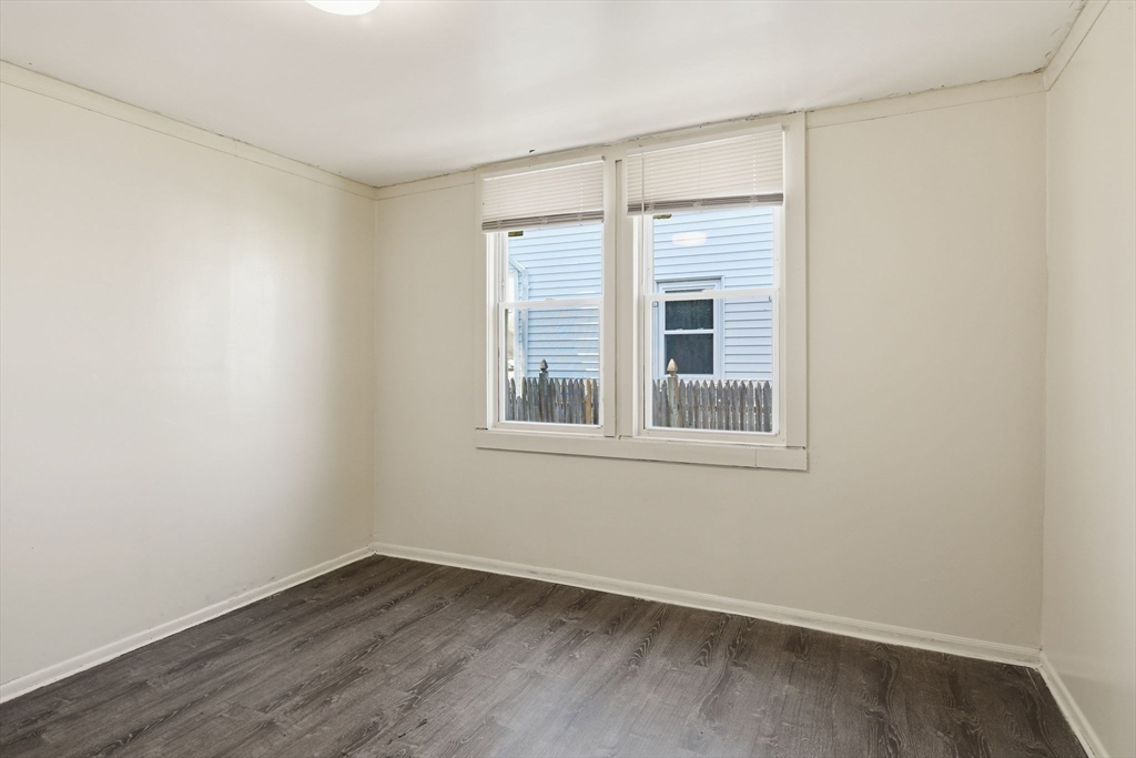 25 Victoria Street Springfield, MA 01104 - Photo 18 of 42 Gallery Image 18