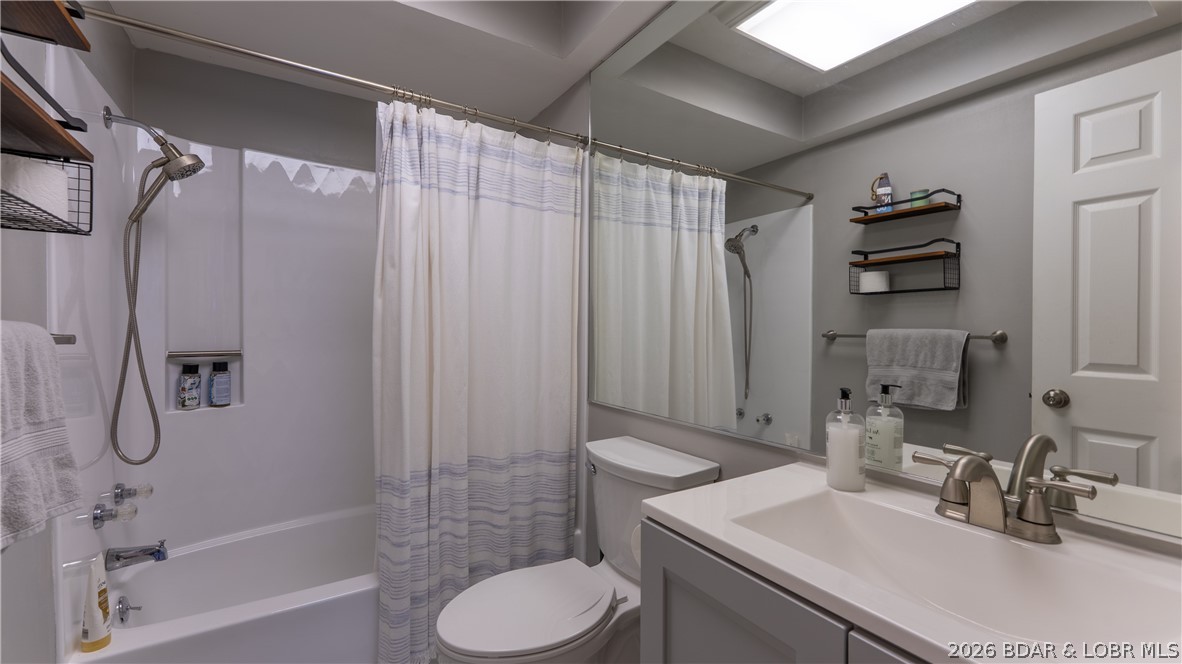1505 Swiss Village Road, Unit B2 Osage Beach, MO 65065 - Photo 15 of 22