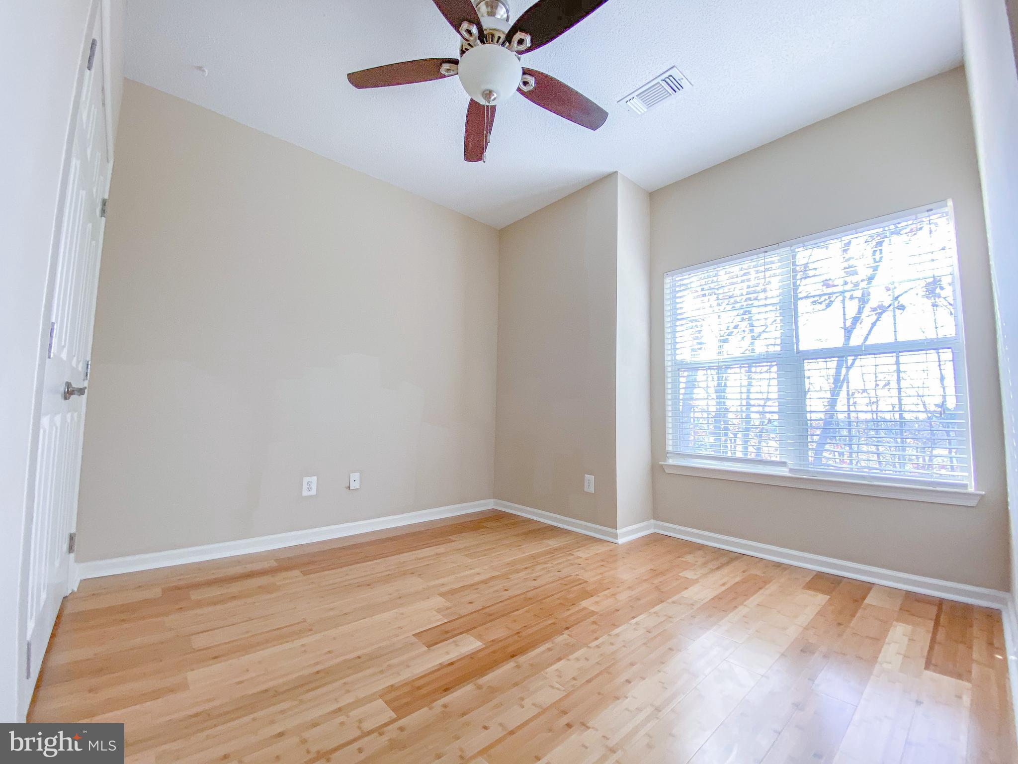 1700 Lake Shore Crest Drive, Unit 23 Reston, VA 20190 - Photo 18 of 39