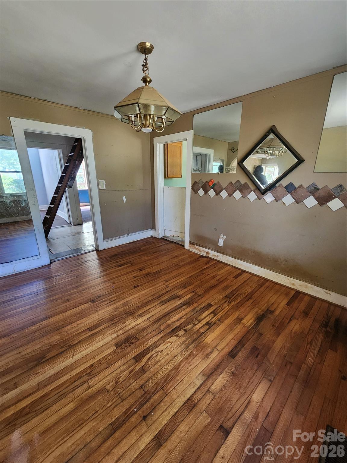 5510 Allen Road East Charlotte, NC 28269 - Photo 13 of 27