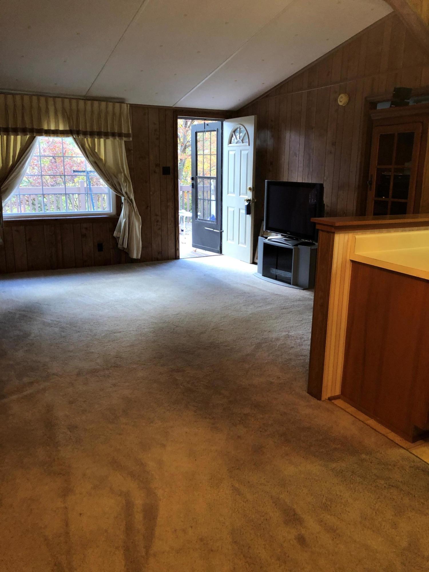 243 Rugby Road Crossville, TN 38558 - Photo 5 of 18 living room