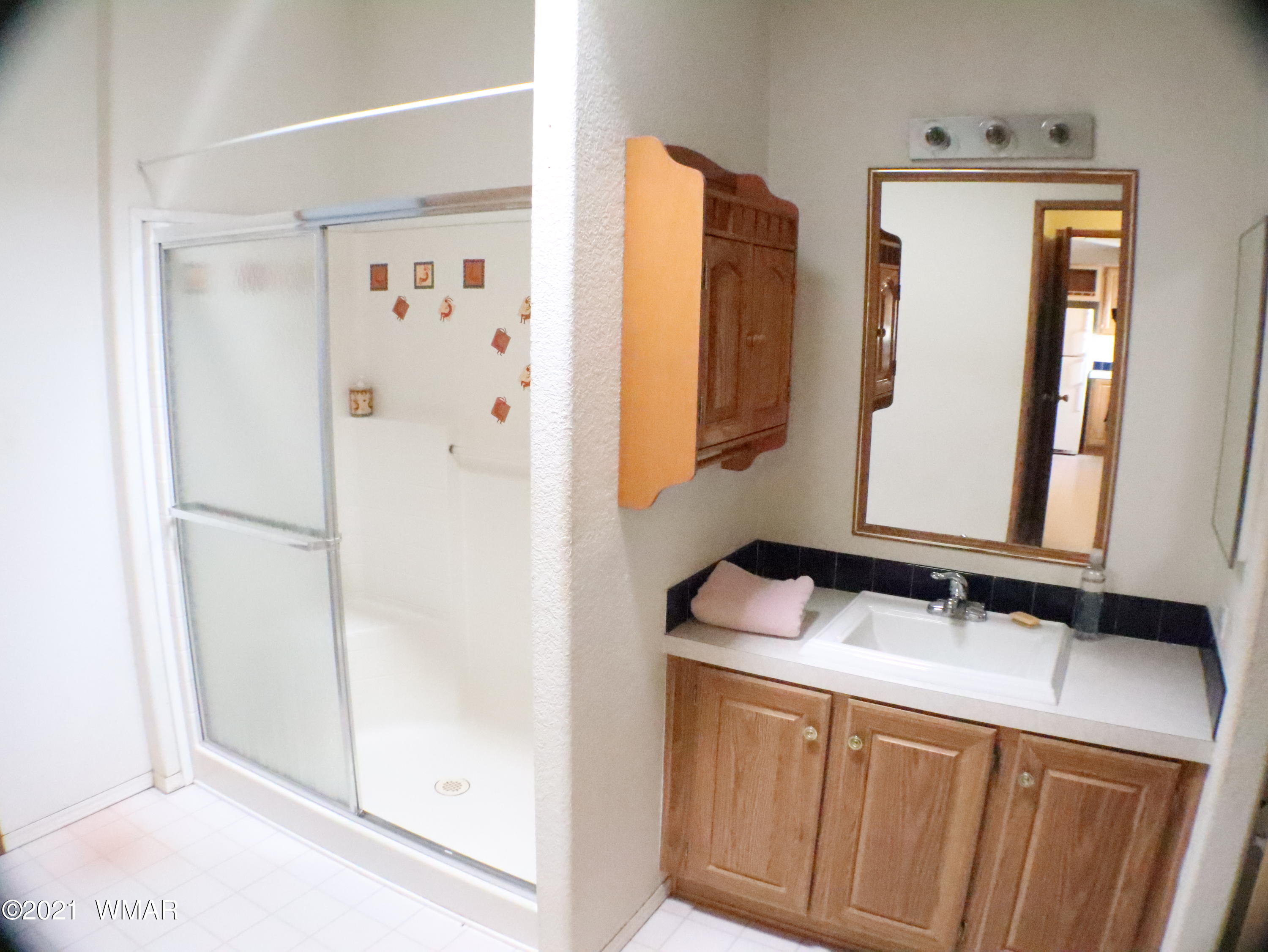 1021 Burton Road Show Low, AZ 85901 - Photo 14 of 27