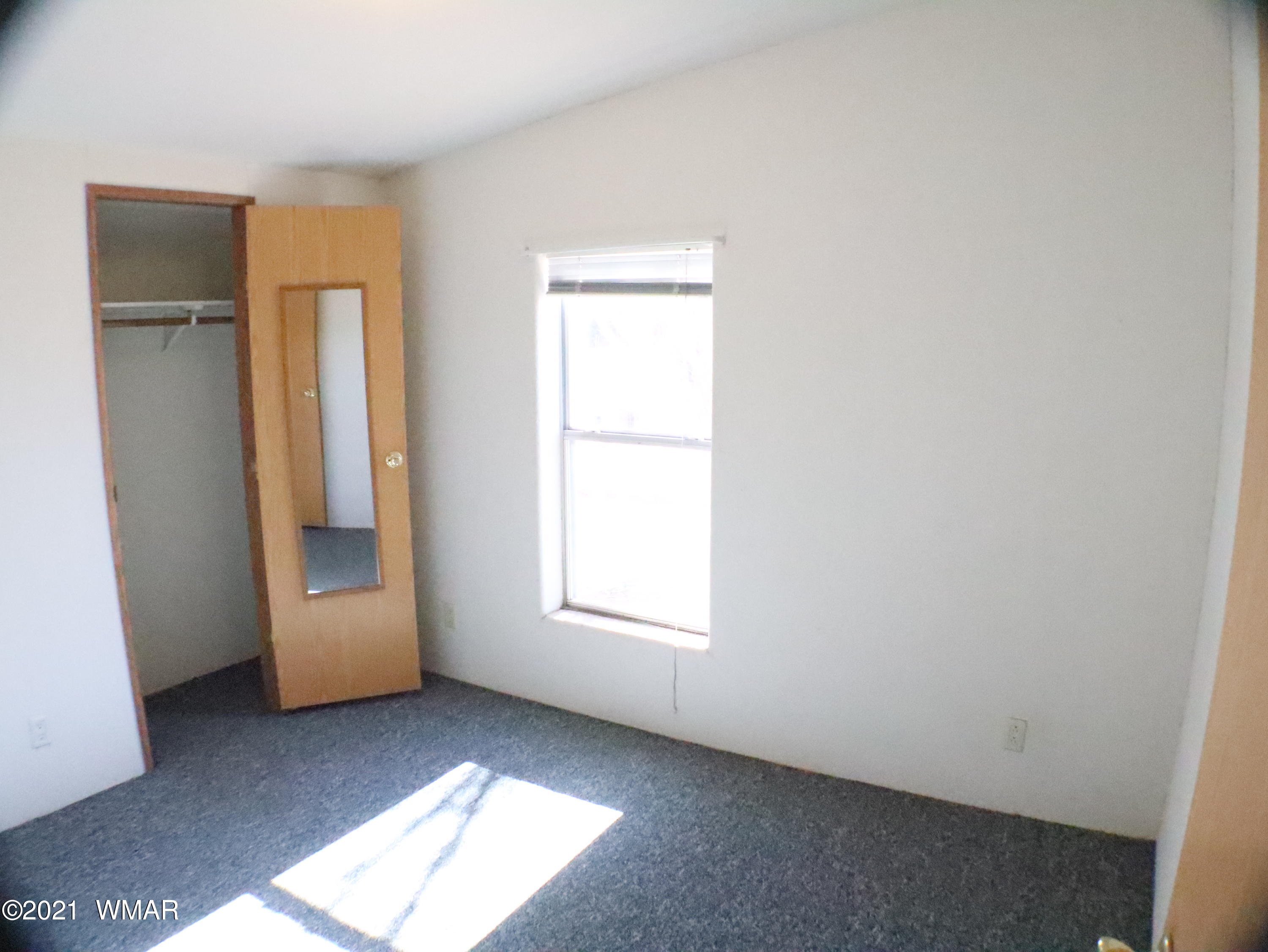 1021 Burton Road Show Low, AZ 85901 - Photo 15 of 27