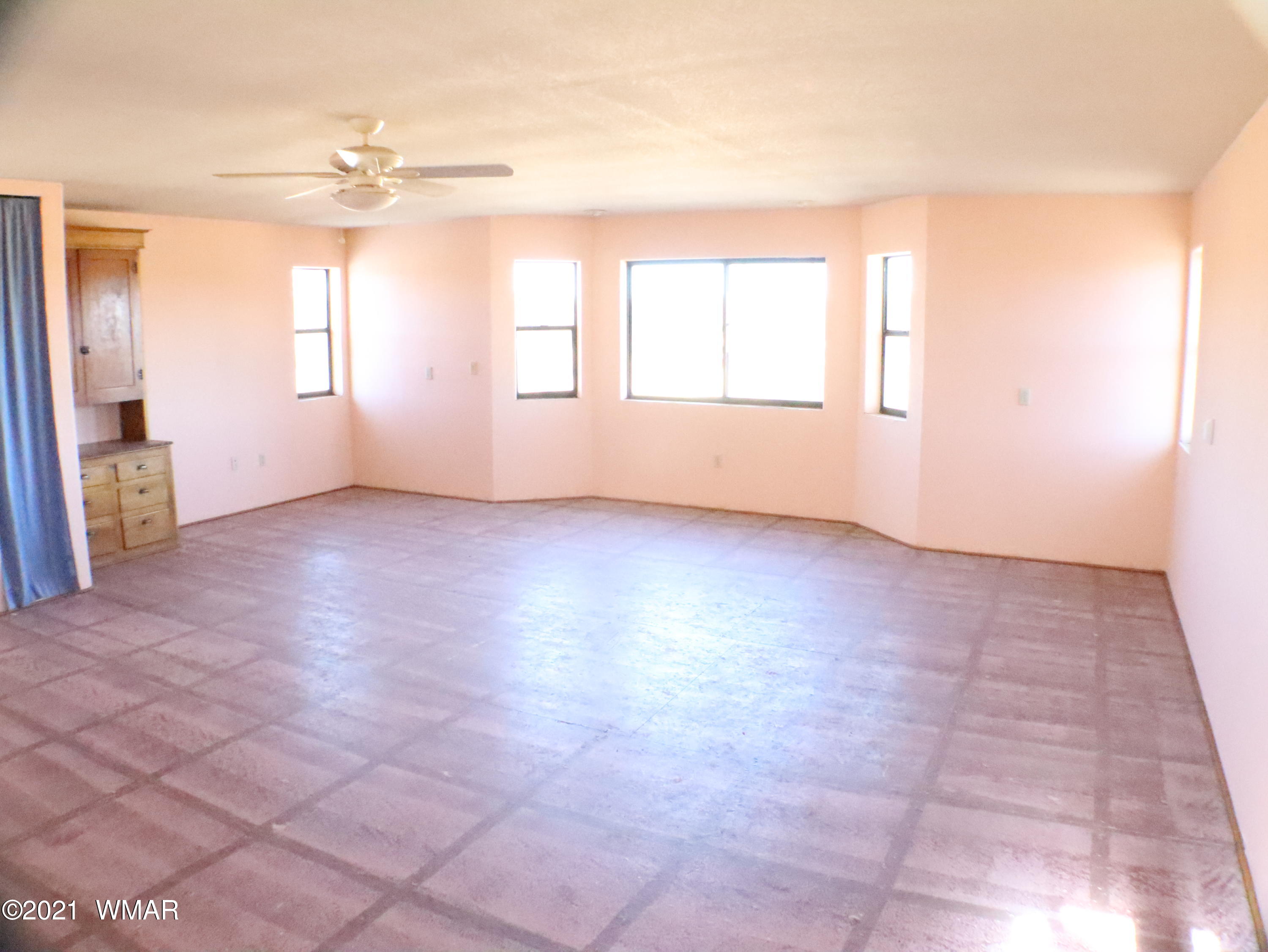 1021 Burton Road Show Low, AZ 85901 - Photo 19 of 27