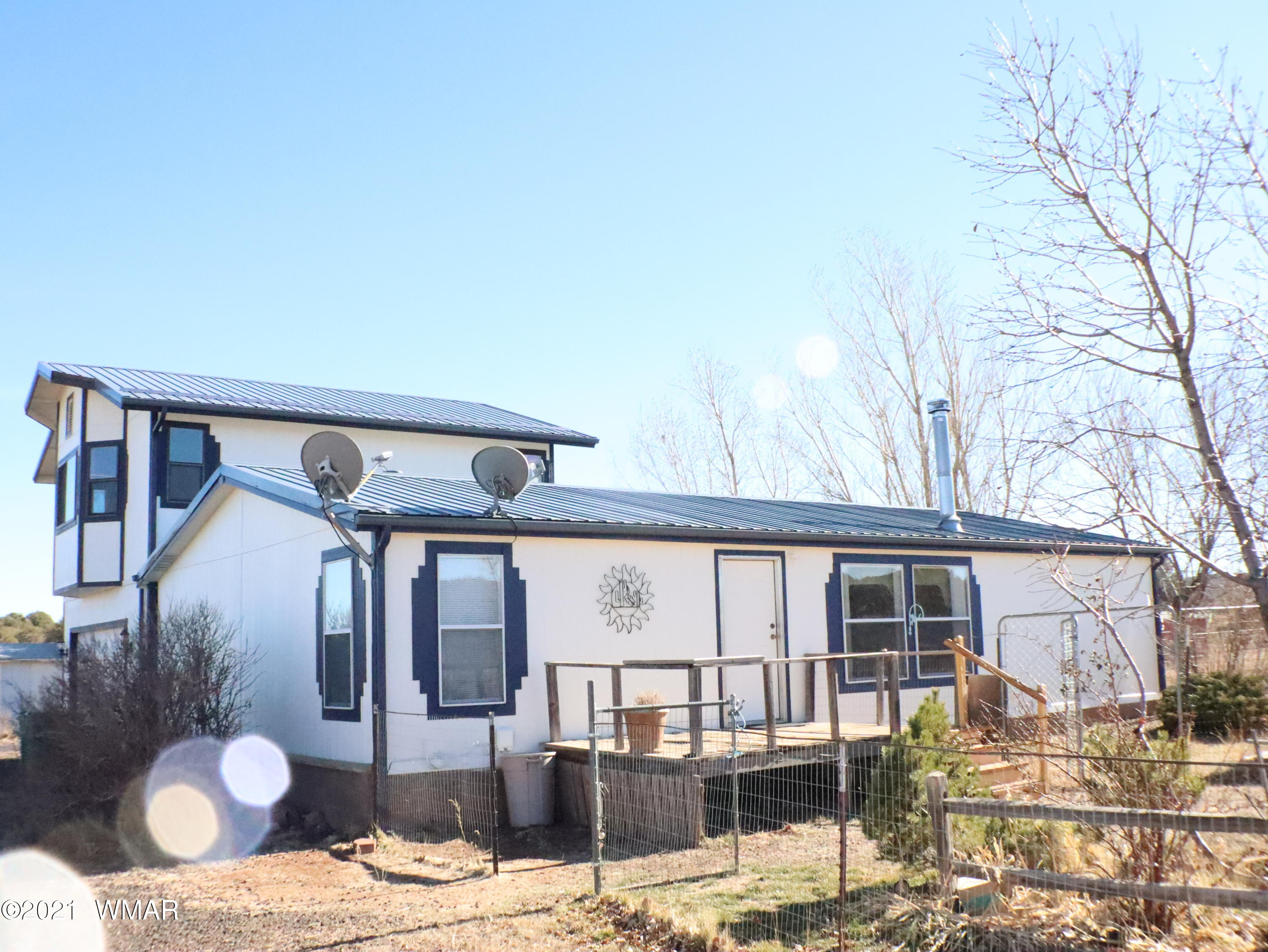 1021 Burton Road Show Low, AZ 85901 - Photo 2 of 27