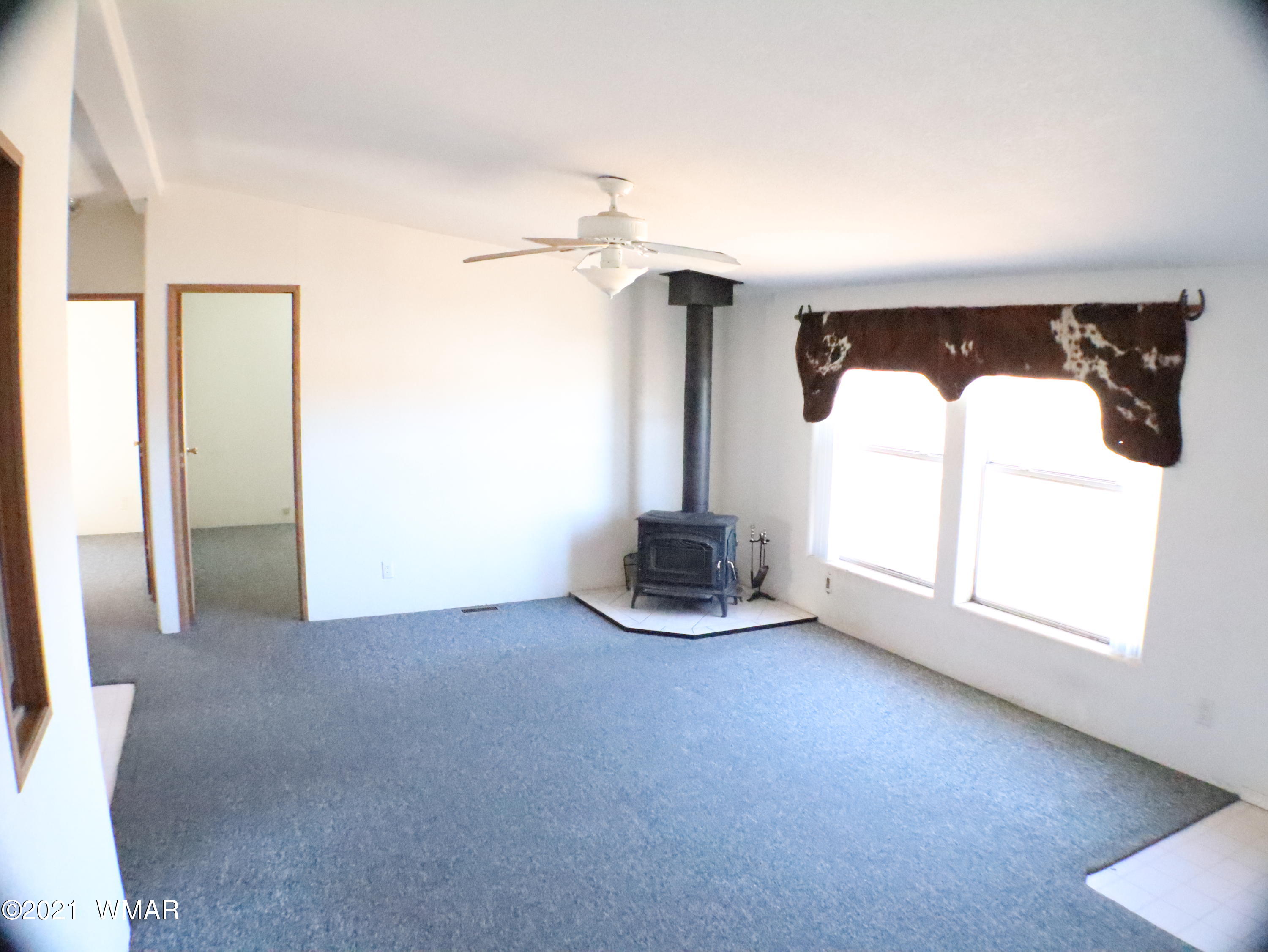 1021 Burton Road Show Low, AZ 85901 - Photo 5 of 27