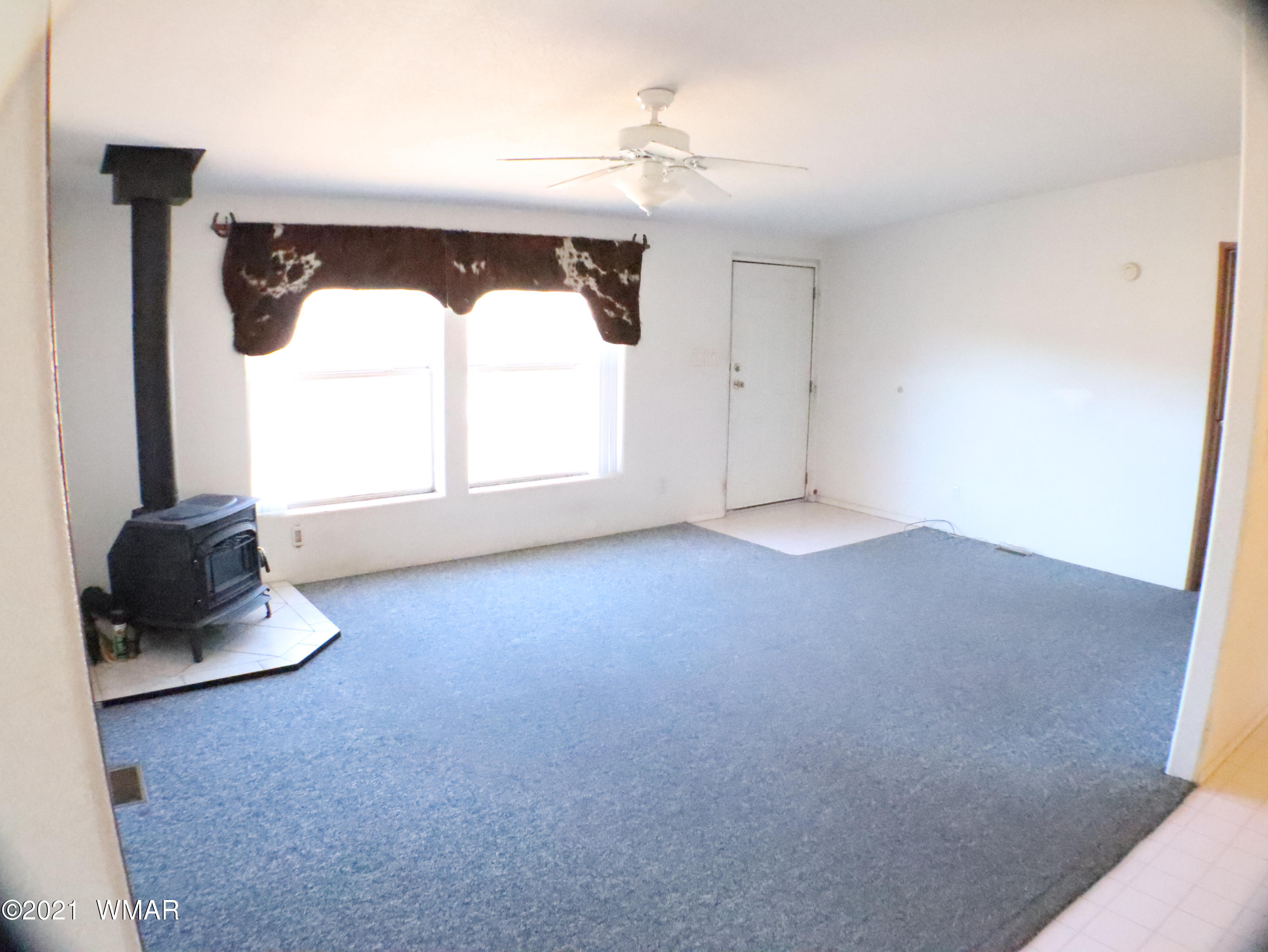 1021 Burton Road Show Low, AZ 85901 - Photo 7 of 27