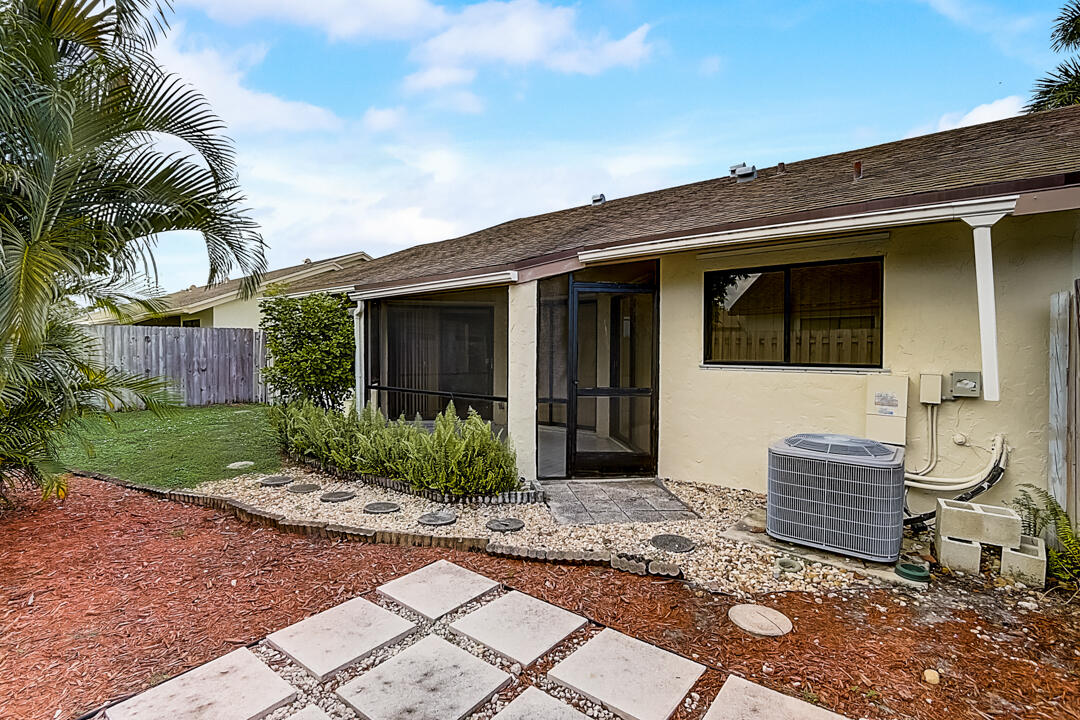 9624 Golf State Park Way Boca Raton, FL 33428 - Photo 7 of 25 listing_8