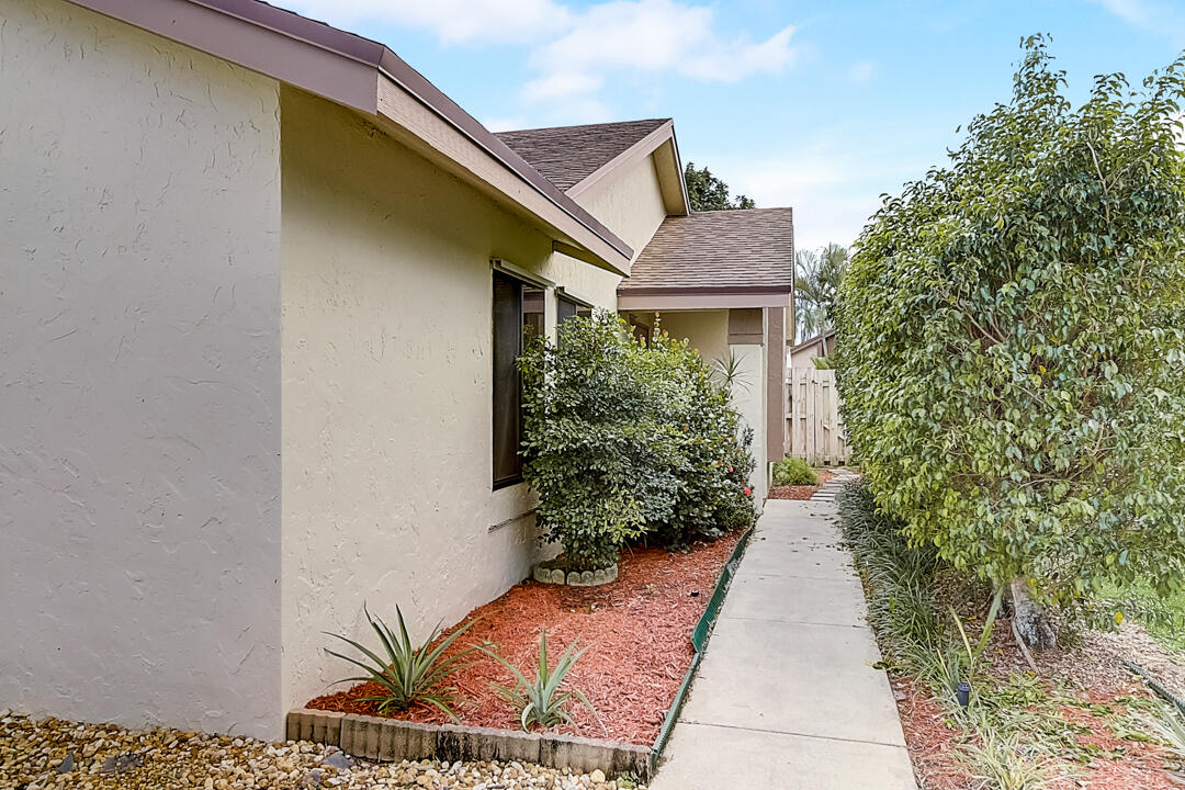 9624 Golf State Park Way Boca Raton, FL 33428 - Photo 9 of 25 listing_10