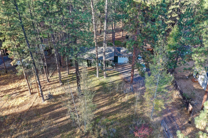 60131 Agate Road Bend, OR 97702 - Photo 17 of 18 60131 Agate Road-19